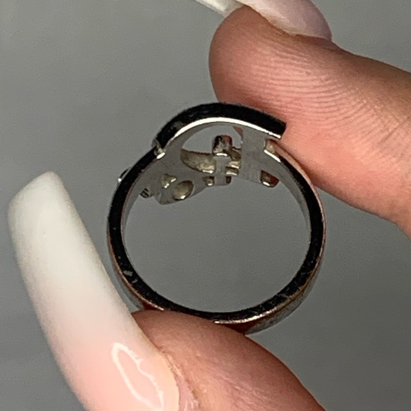 ✨✨✨✨SOLD✨✨✨✨Dior Diamante Silver Trotter Ring Size - Picture 3 of 6